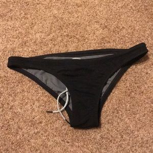 Jolyn Europe bottoms, black, size M